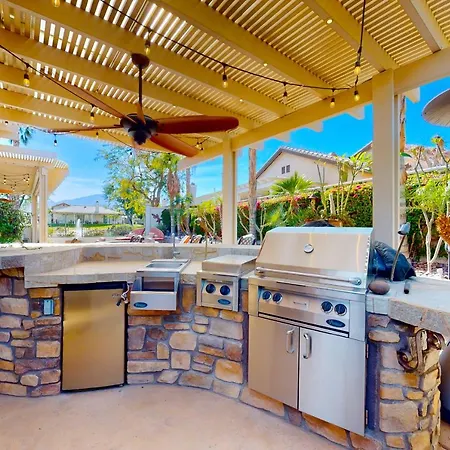 Life By The Palms Permit# 50342 Villa